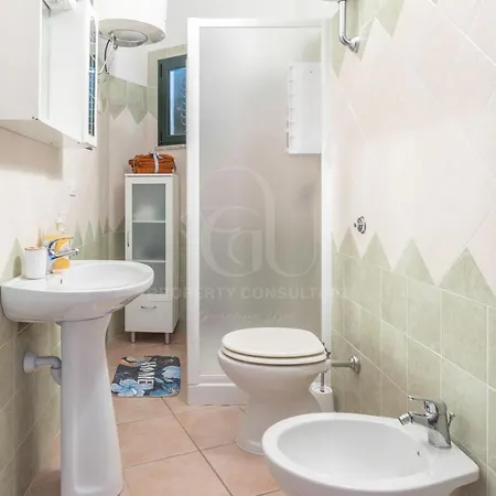 Centro - Parcheggio Privato Apartament Badesi